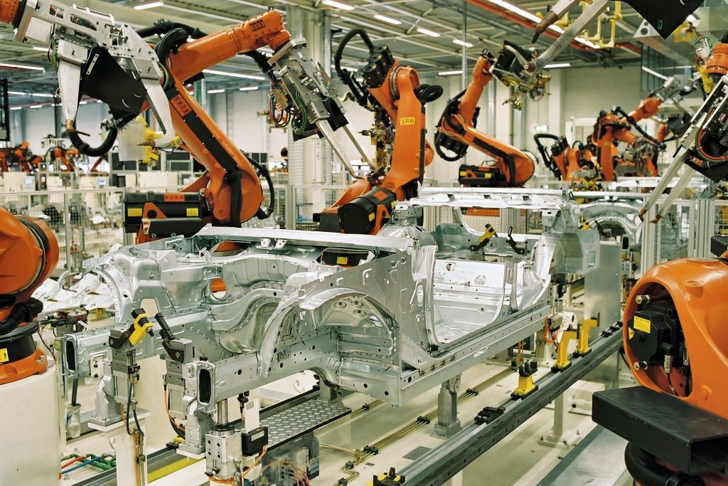 [그림 1] 독일 Leipzig에 있는 BMW 공장의 용접 로봇.  